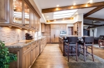tendances deco, mocha mousse, decoration ludique